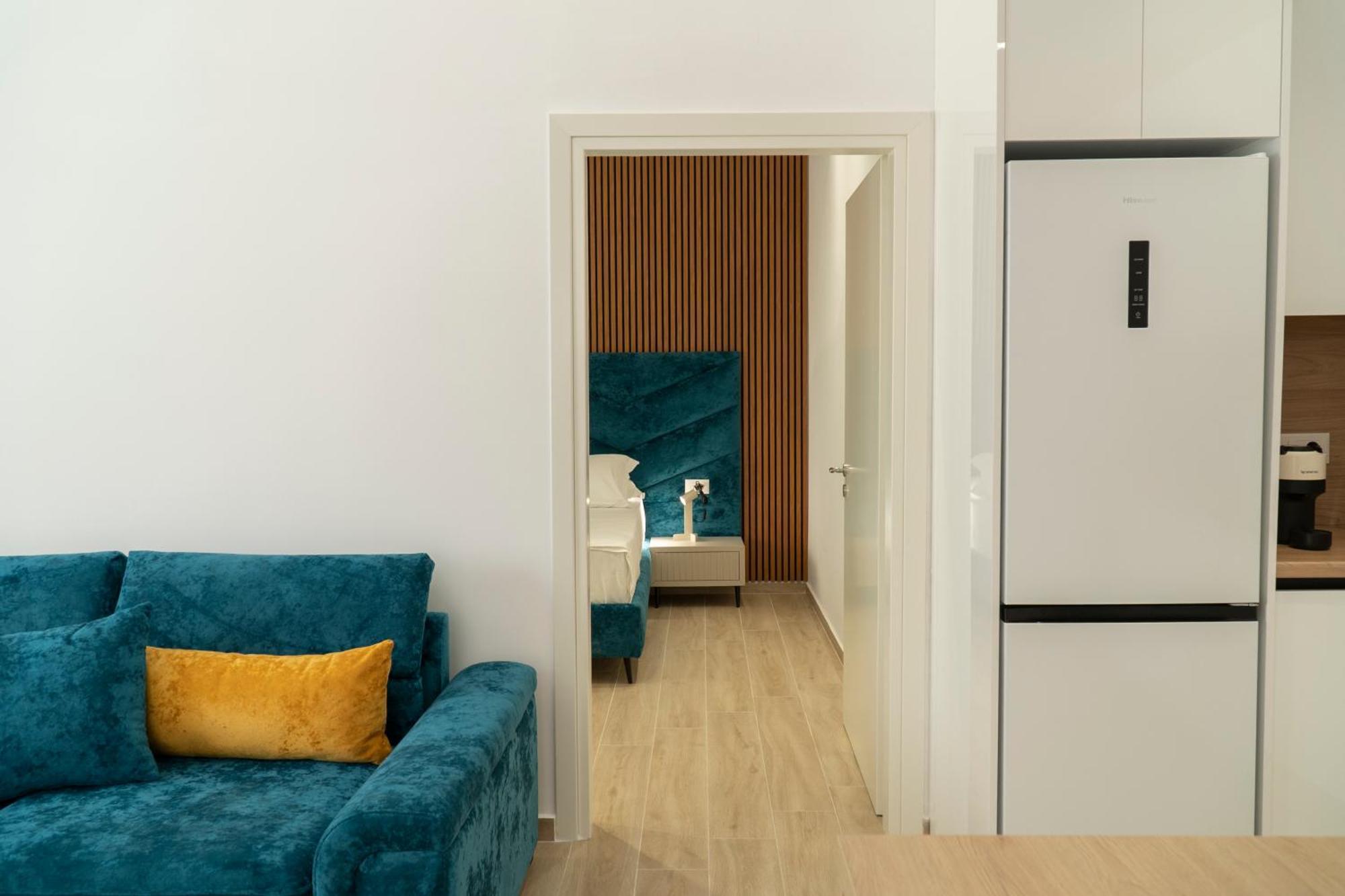 Mateo Apartments ساراندا المظهر الخارجي الصورة