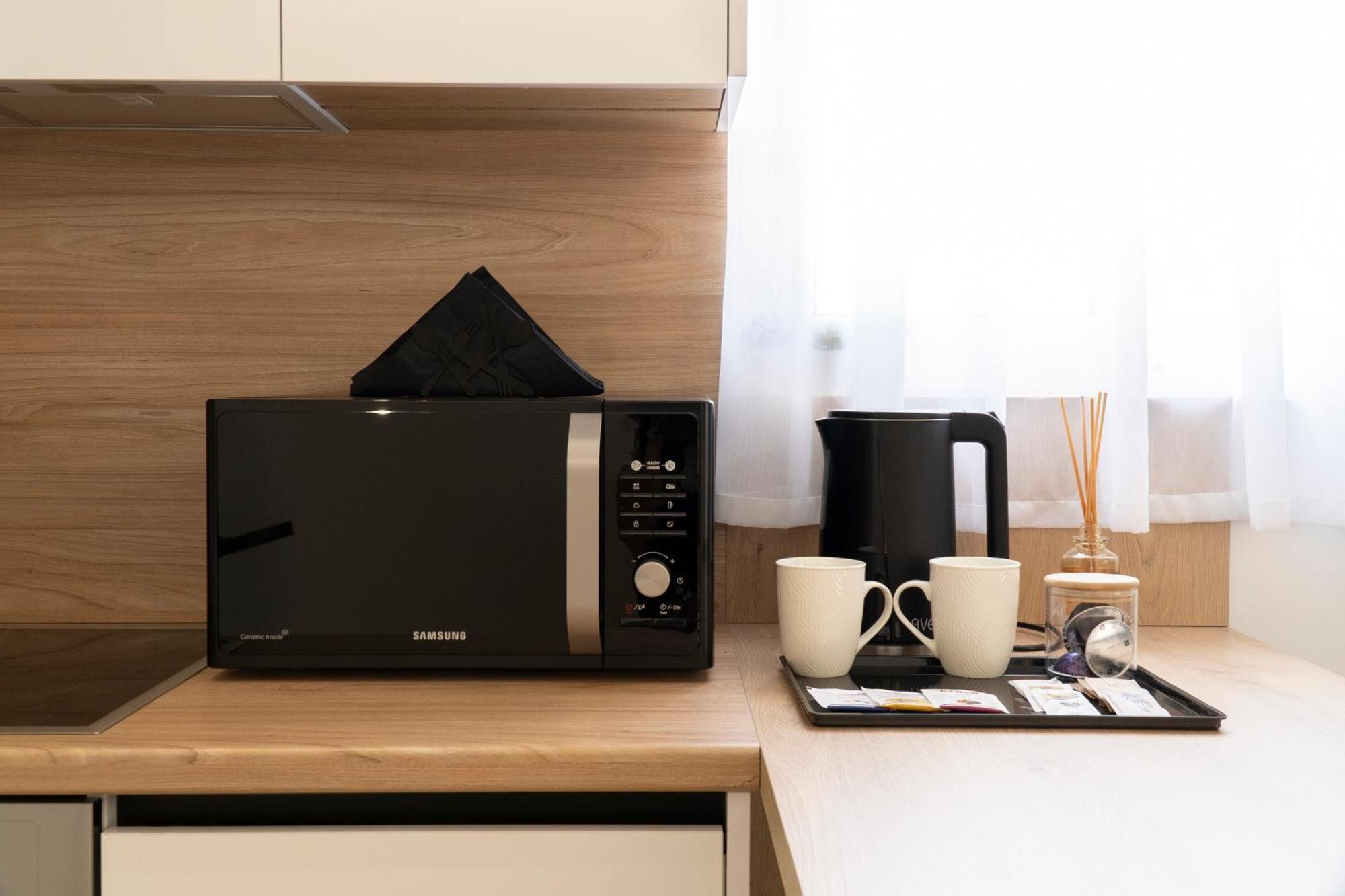 Mateo Apartments ساراندا المظهر الخارجي الصورة