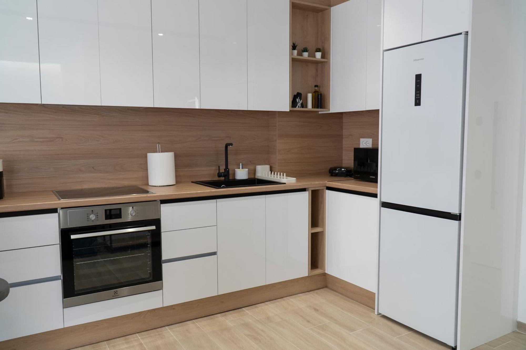 Mateo Apartments ساراندا المظهر الخارجي الصورة