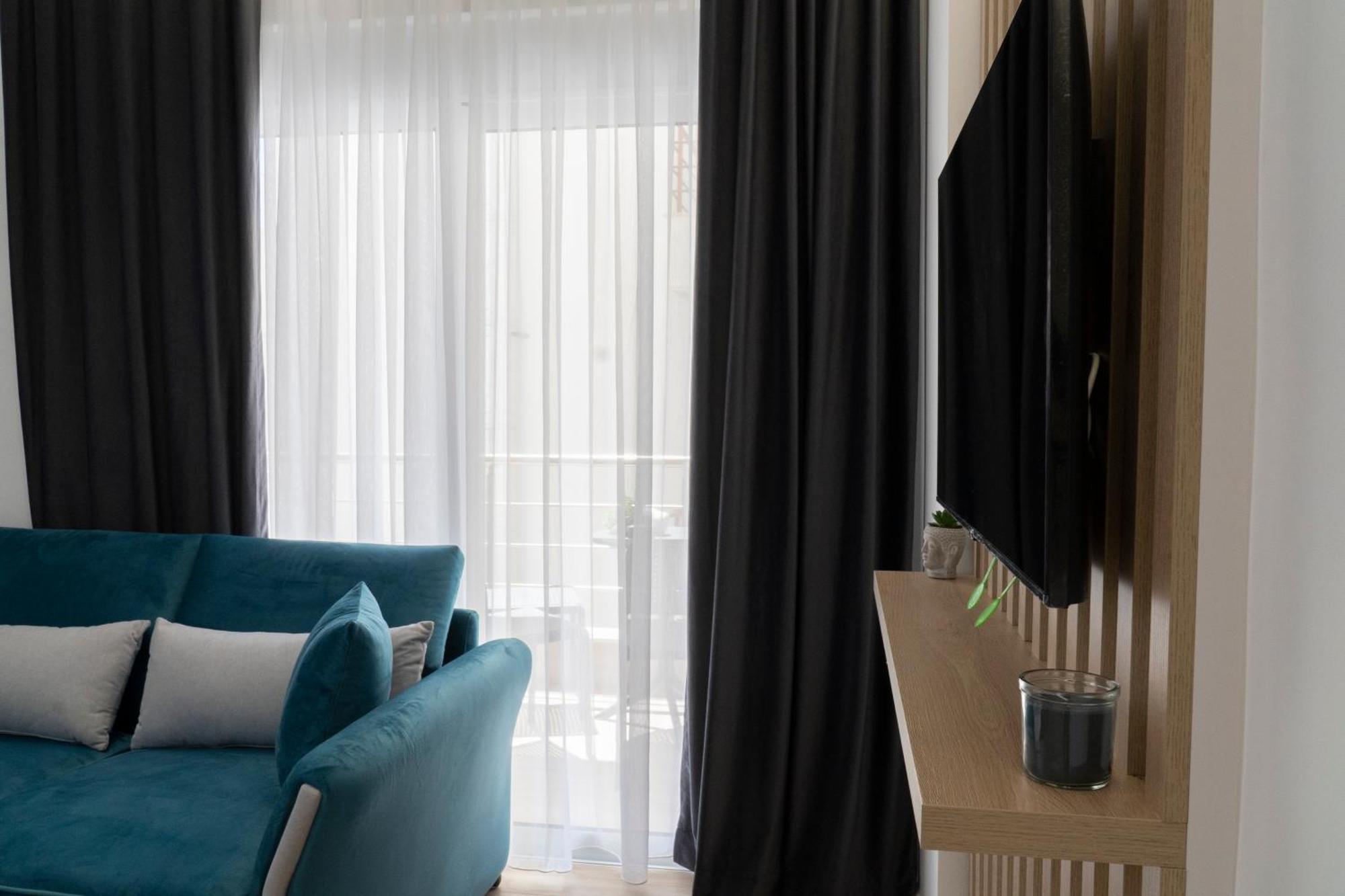 Mateo Apartments ساراندا المظهر الخارجي الصورة