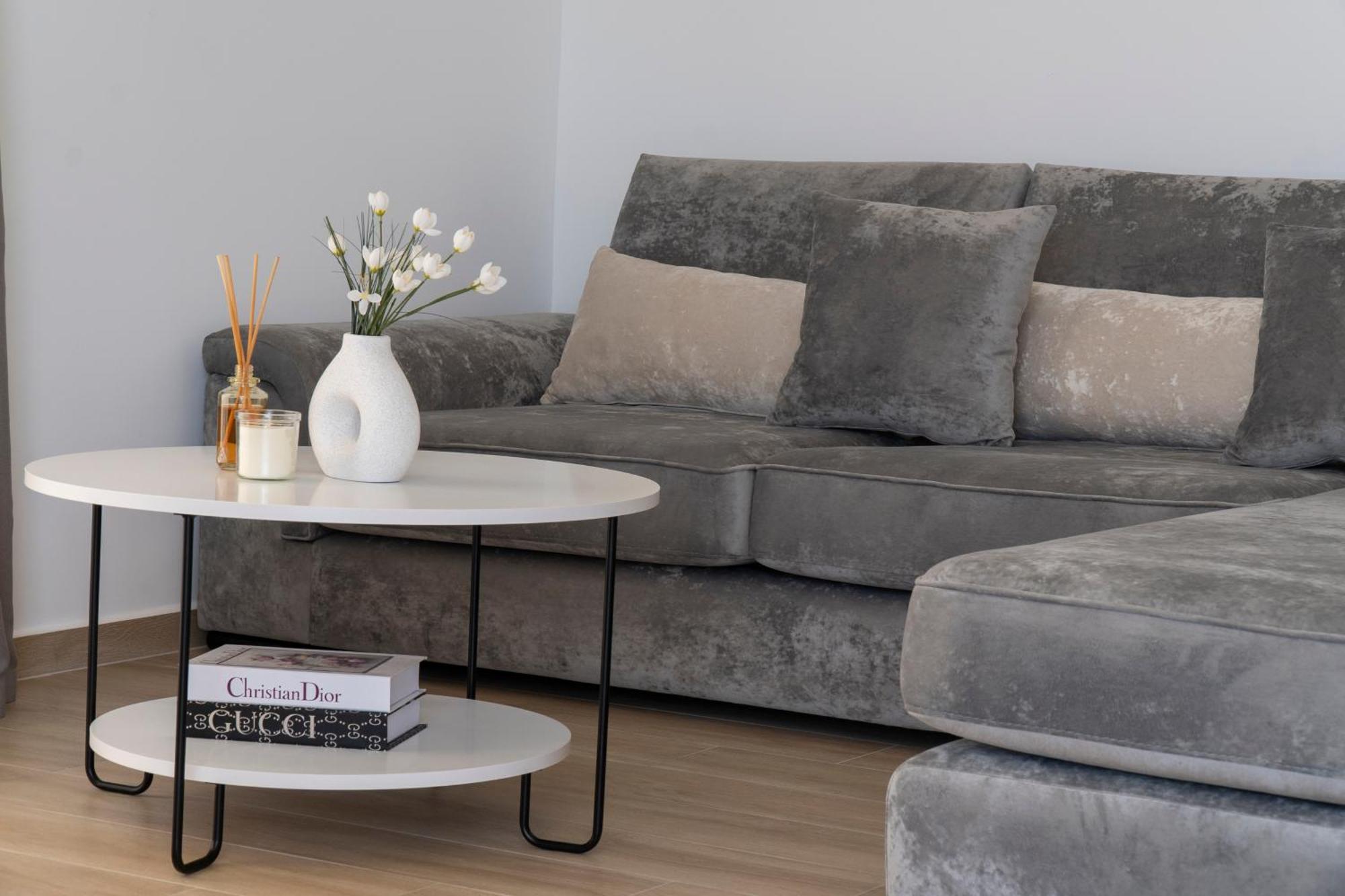 Mateo Apartments ساراندا المظهر الخارجي الصورة