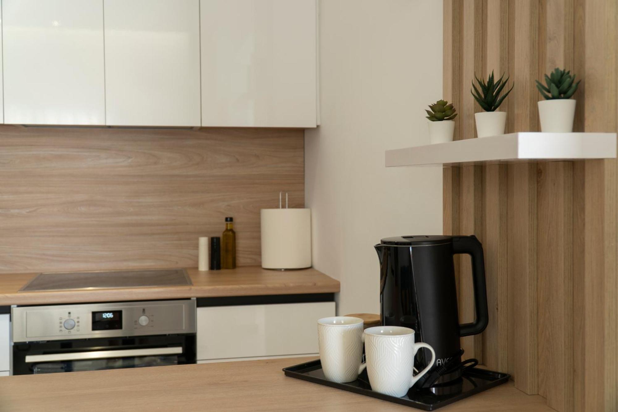 Mateo Apartments ساراندا المظهر الخارجي الصورة