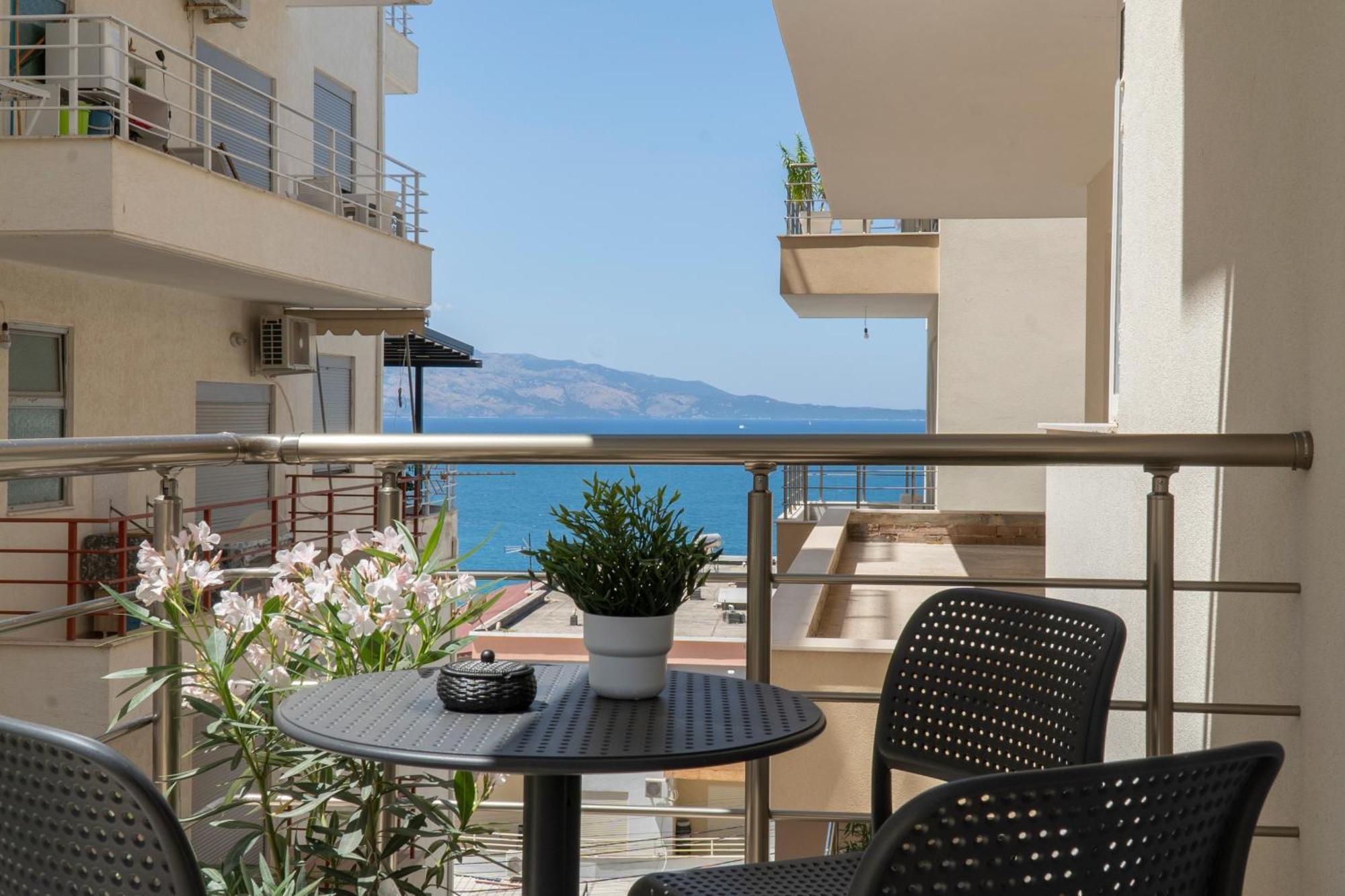 Mateo Apartments ساراندا المظهر الخارجي الصورة